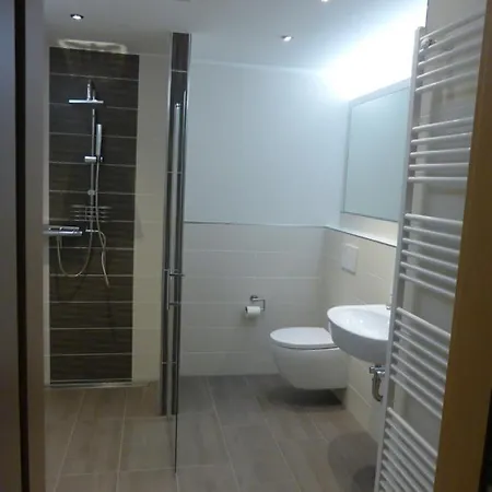Bredehoeft Apartament
